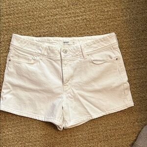 Hudson white Jean shorts!